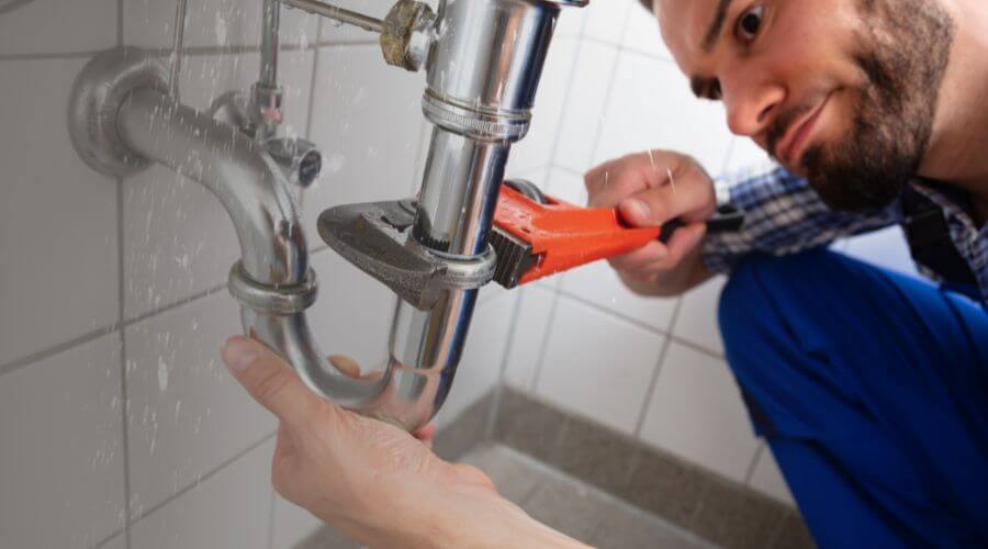 Professional same day plumber services in Harpers Ferry, IA